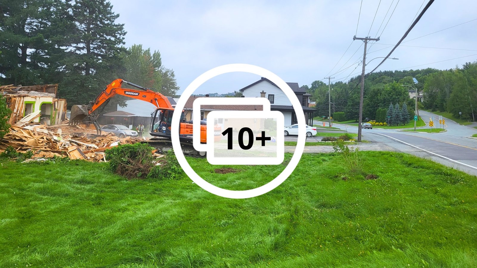 Une maison centenaire démolie sur la 1re avenue