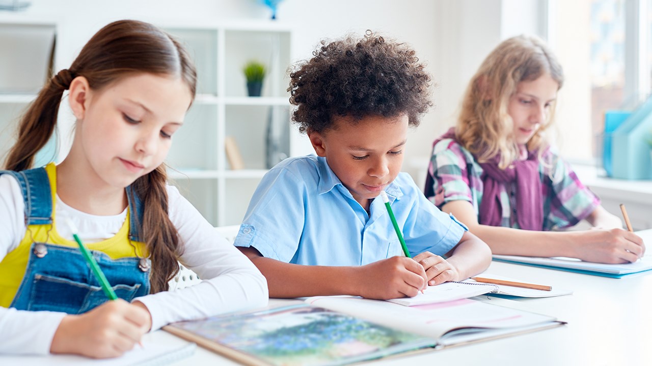 Prédire dès la petite enfance la réussite scolaire au primaire