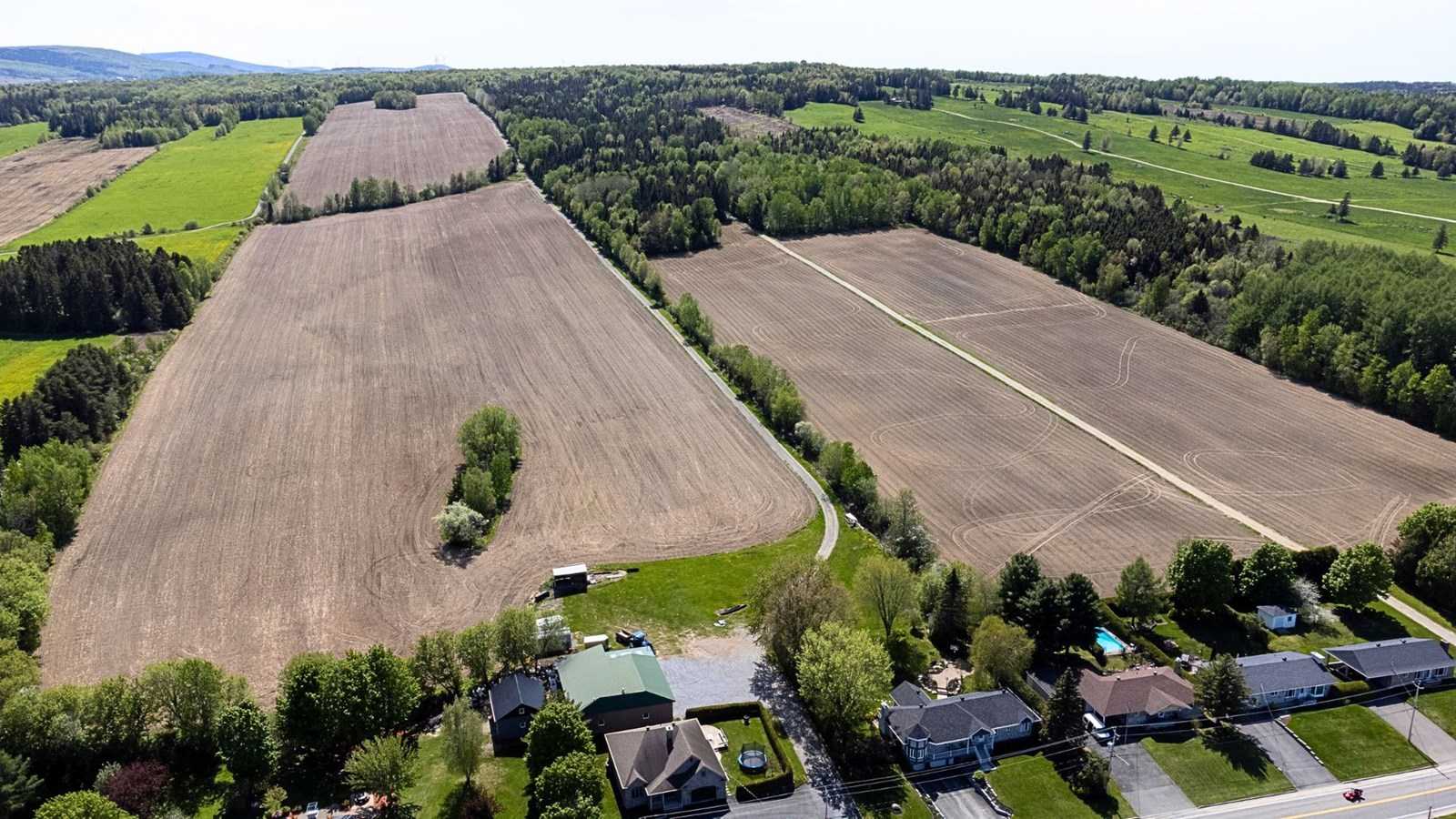La zone agricole perd 12 terrains de football par jour depuis 25 ans 