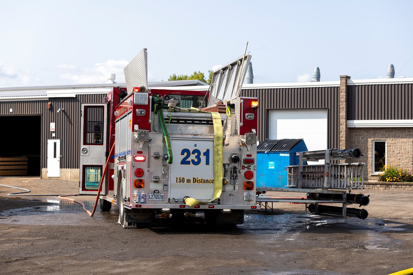 Un incendie industriel à Saint-Isidore