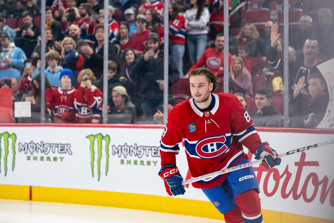 LNH: un premier match dans l'élite pour Joshua Roy