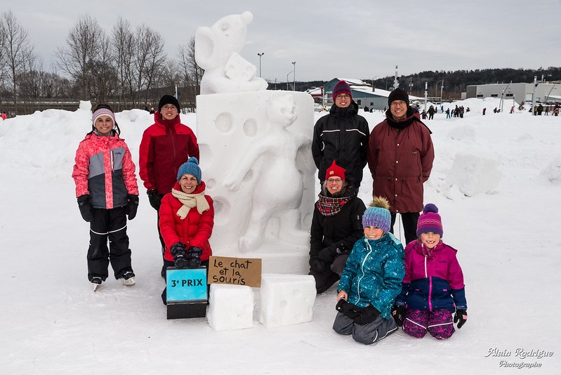 Anne-Marie Coulombe partage son expérience familiale au concours de sculpture sur neige