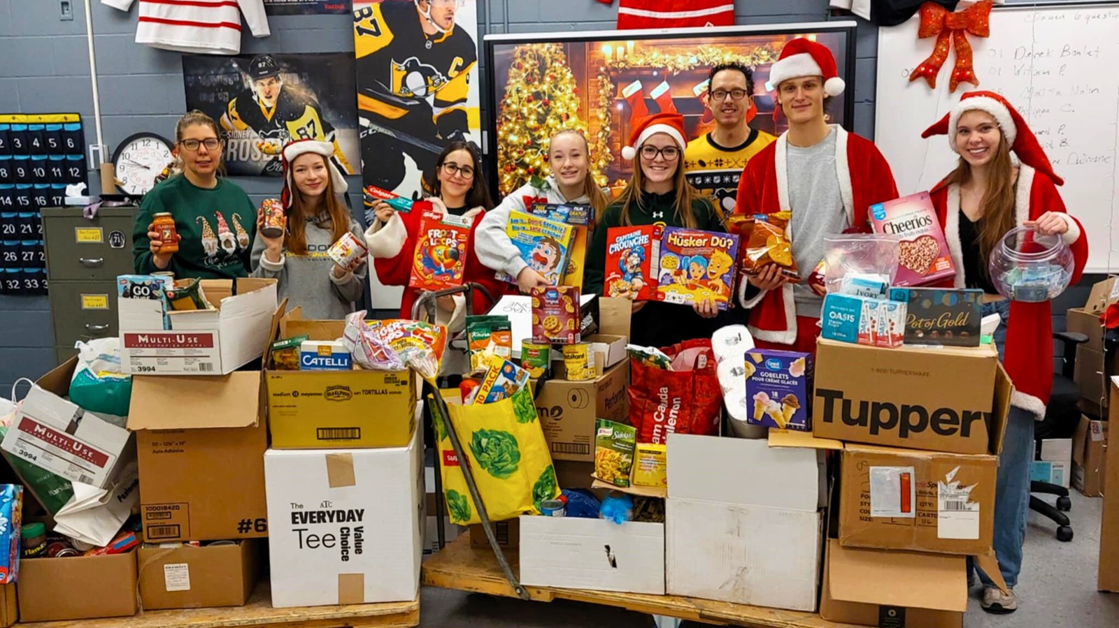 Plus de 1 500 denrées amassées lors de la guignolée de la polyvalente Bélanger