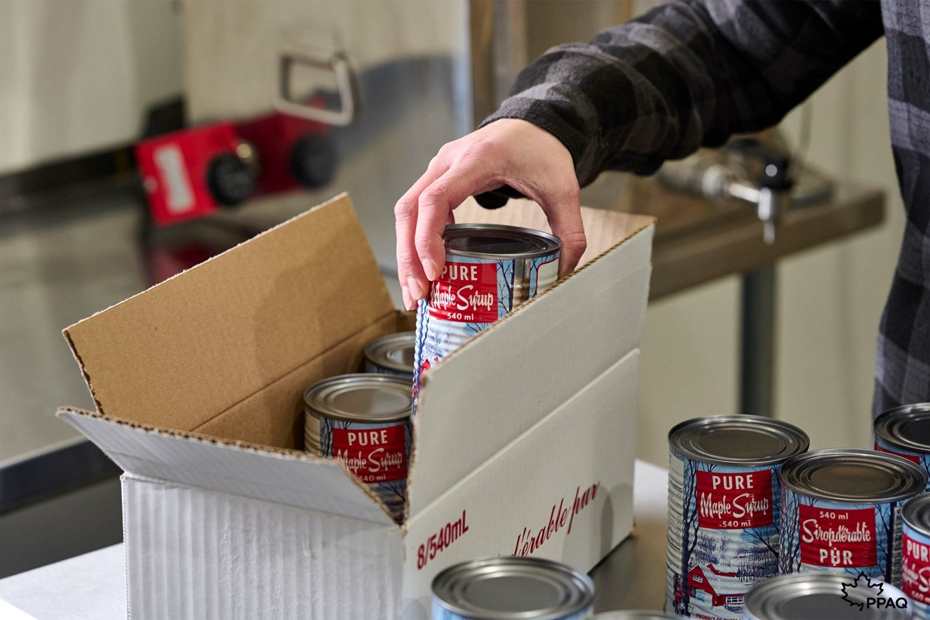Les acériculteurs de la Beauce offrent leur sirop pour soutenir les familles dans le besoin