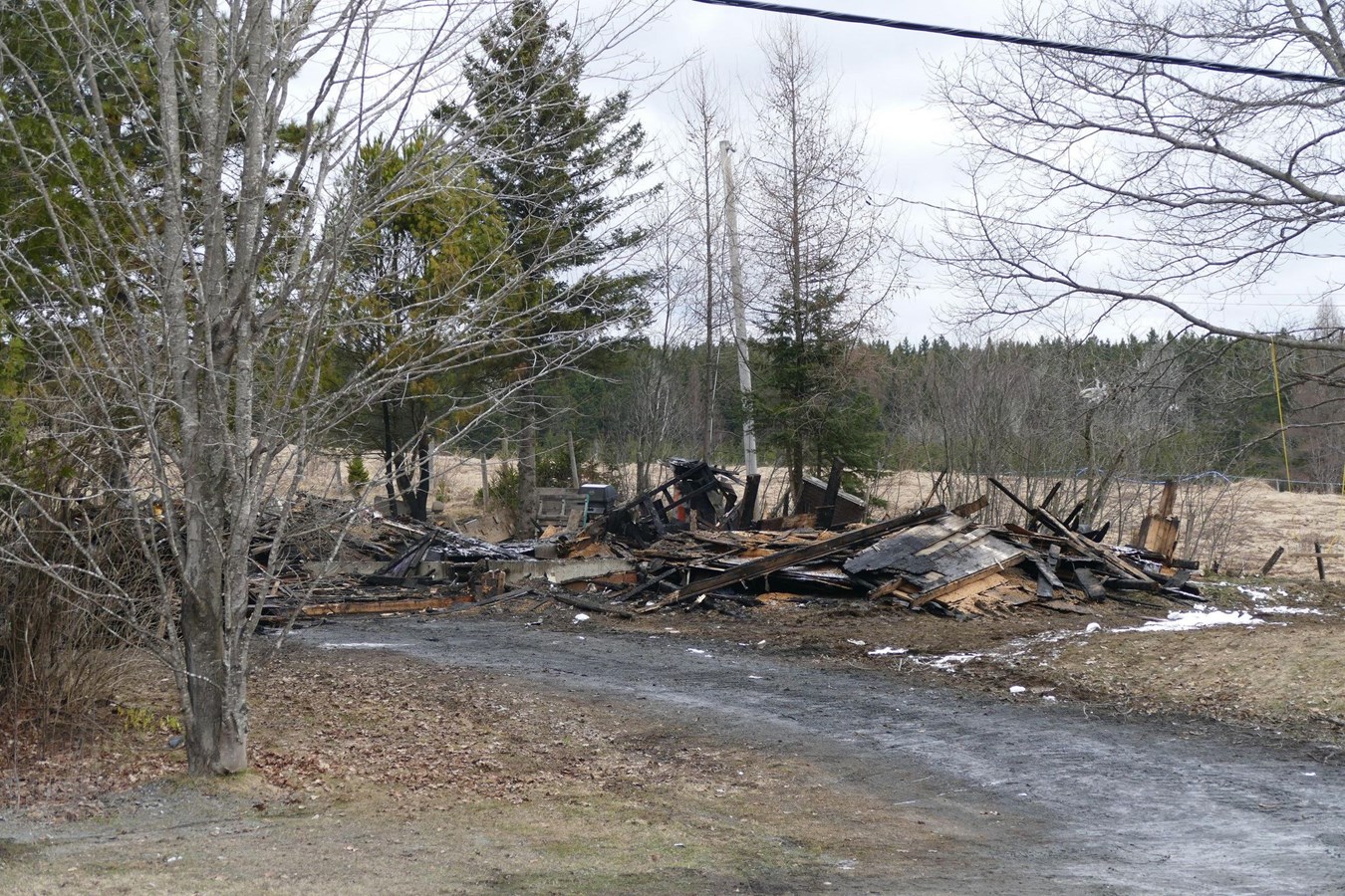 Incendie sur la 90e rue:  le corps de l'adolescent a été retrouvé