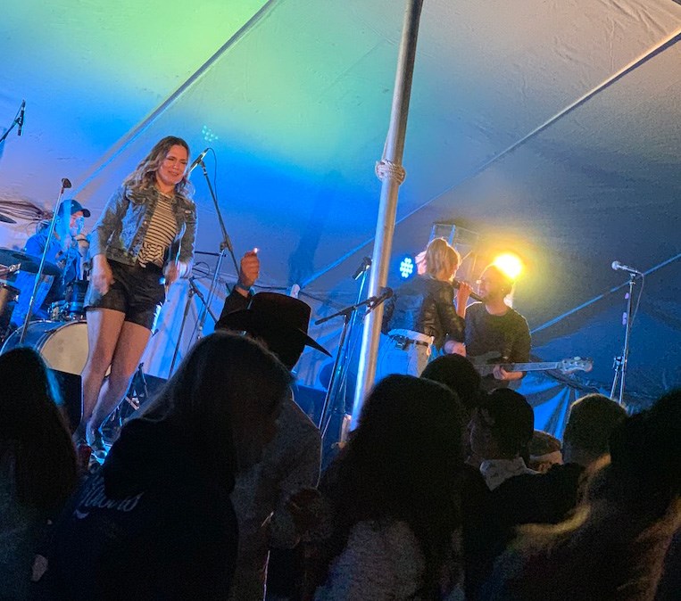 C'est la Fête au Village de Saints-Anges