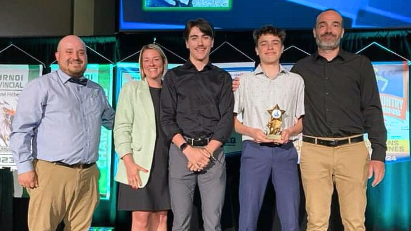 Eliott Drouin choisi «Athlète par excellence» au gala sportif de l’Embâcle