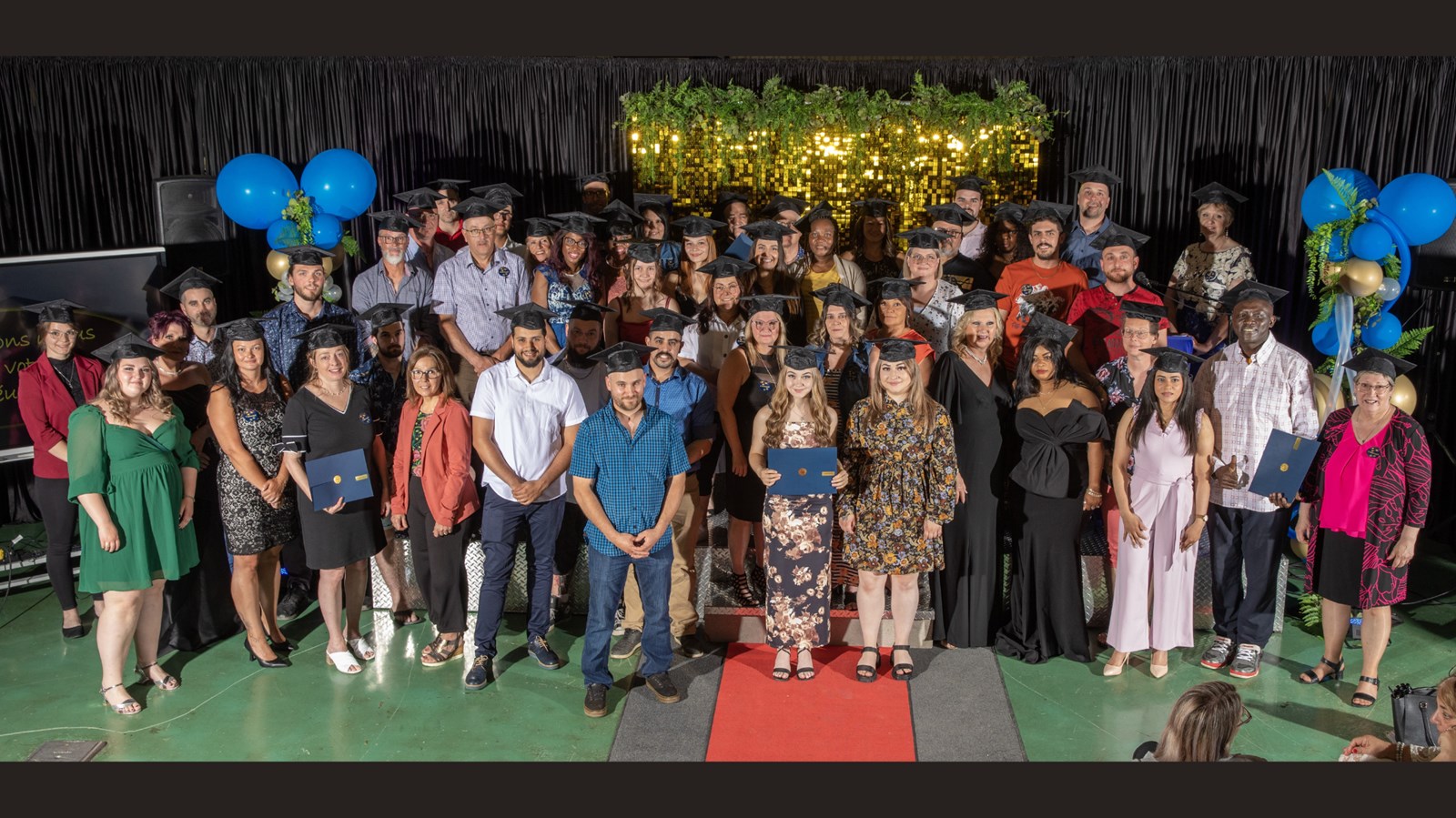 Plus de 115 élèves diplômés lors du Gala distinction des finissantes et finissants