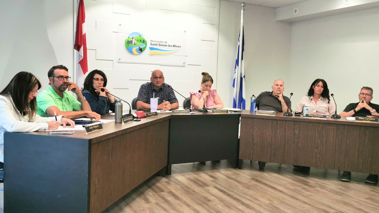 Saint-Simon-les-Mines s'en remettra à une consultation populaire