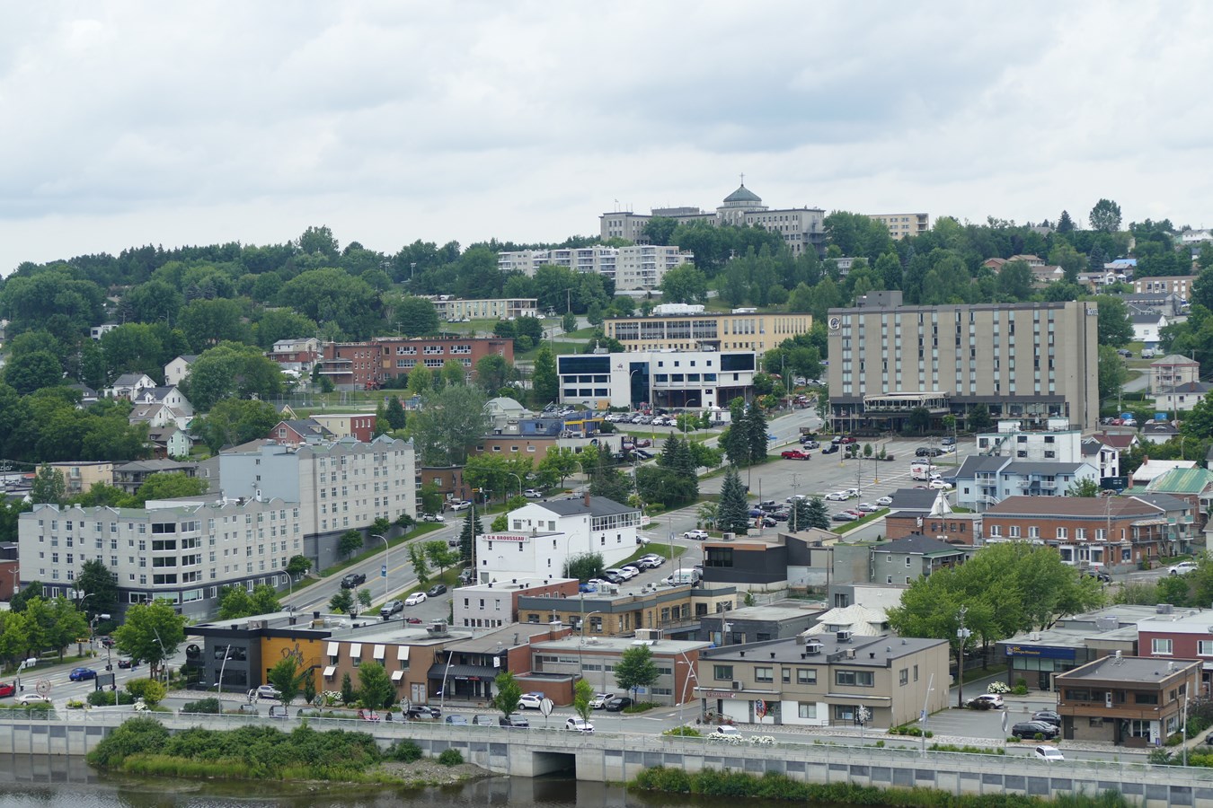 La Ville de Saint-Georges autorise 18,7 M$ de travaux de construction en juillet