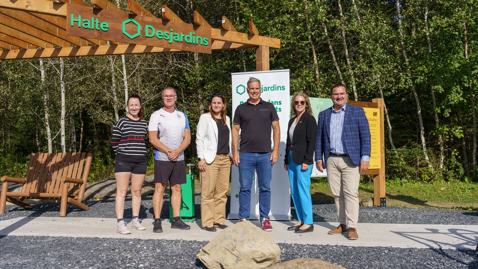 Vélo de montagne MSG inaugure la Halte Desjardins