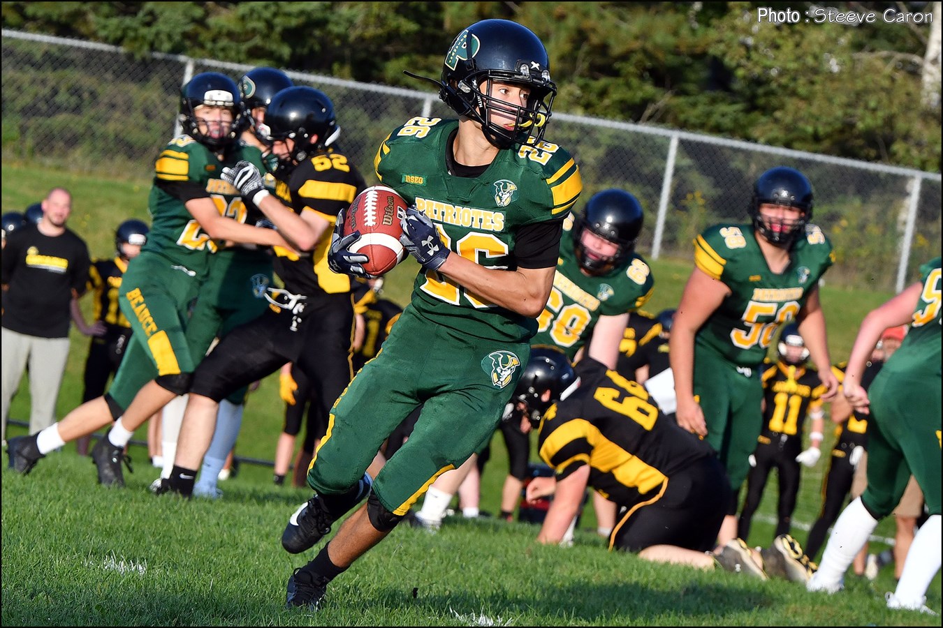 Football: les Patriotes battent les Carcajous en ouverture de la saison