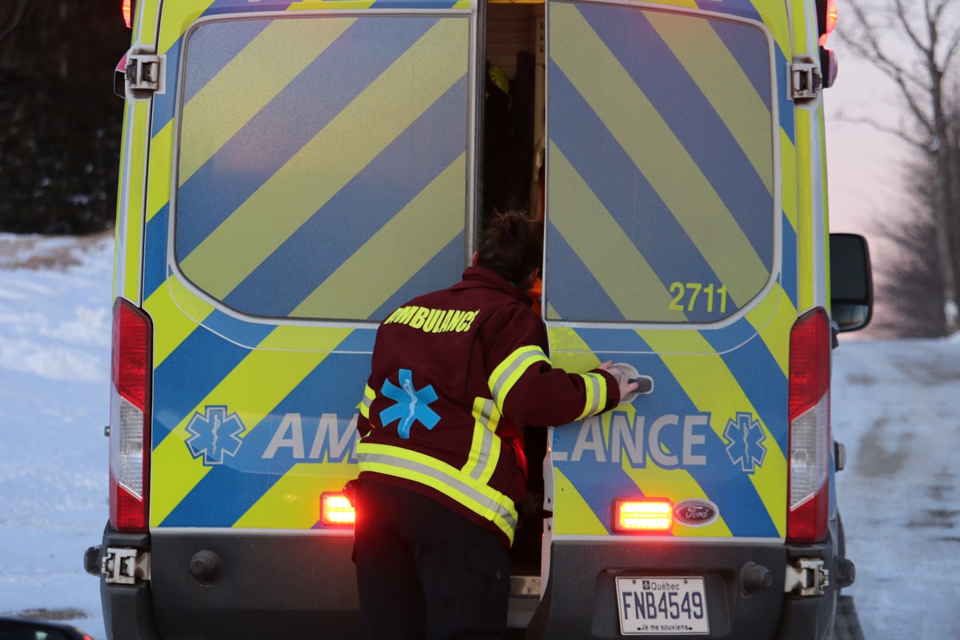 Un jeune homme décède après avoir été heurté par une voiture à Saint-Malachie