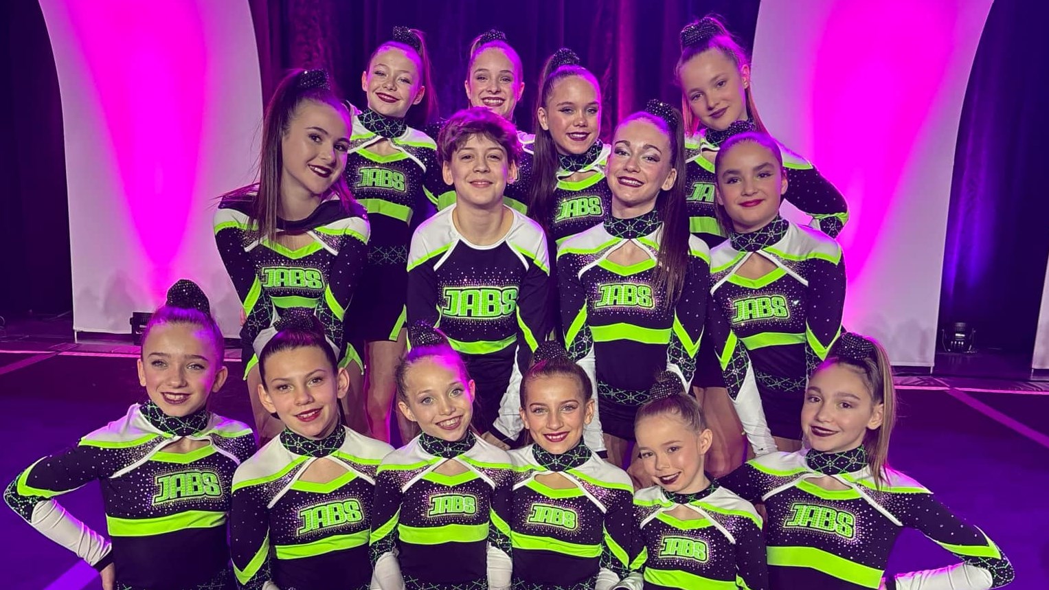 Les Jabs Cheerleading remportent quatre podiums