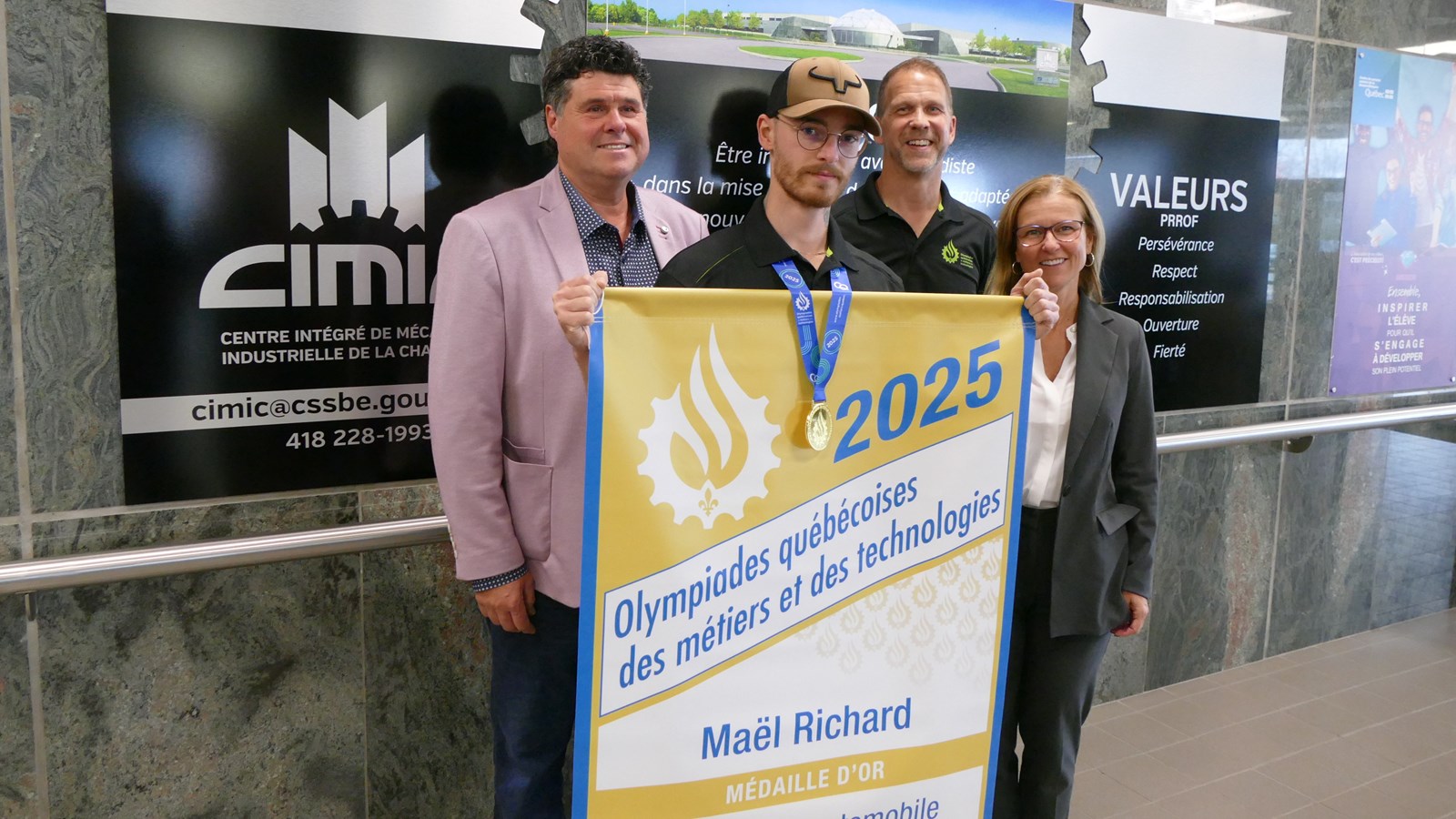 Le CIMIC rend hommage à Maël Richard, médaillé d’or aux Olympiades québécoises