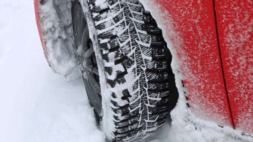 Pneus d'hiver : Chaussez-vous bien, chaussez-vous tôt!