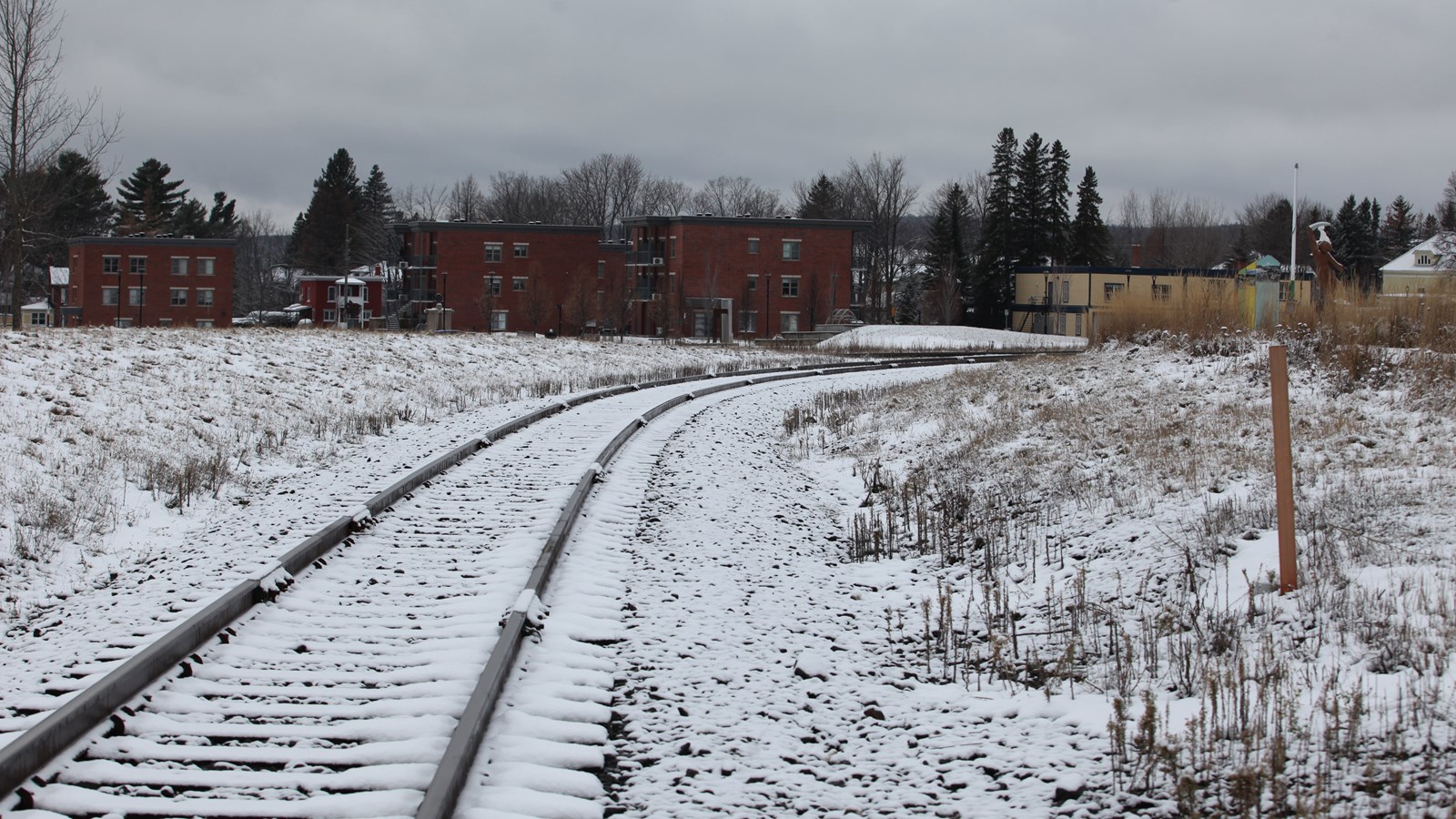 Lac-Mégantic: la consultation publique est lancée sur le projet ferroviaire