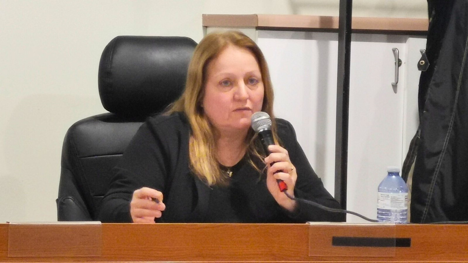 Crise de confiance envers la mairesse de Saint-Alfred