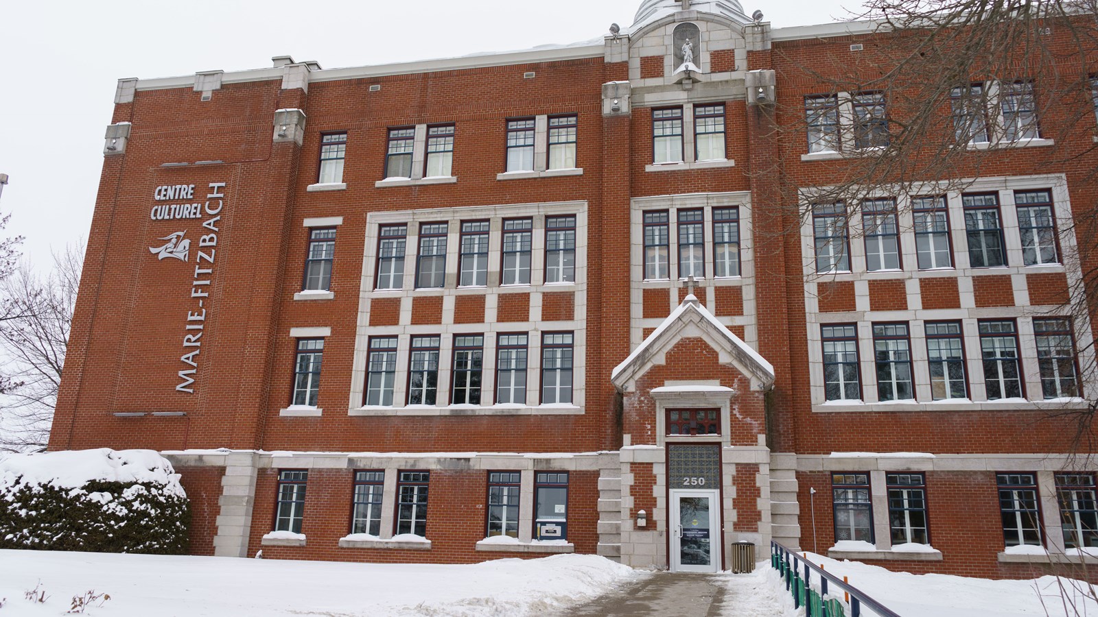Découvrez « Tout un monde » au Centre culturel Marie-Fitzbach
