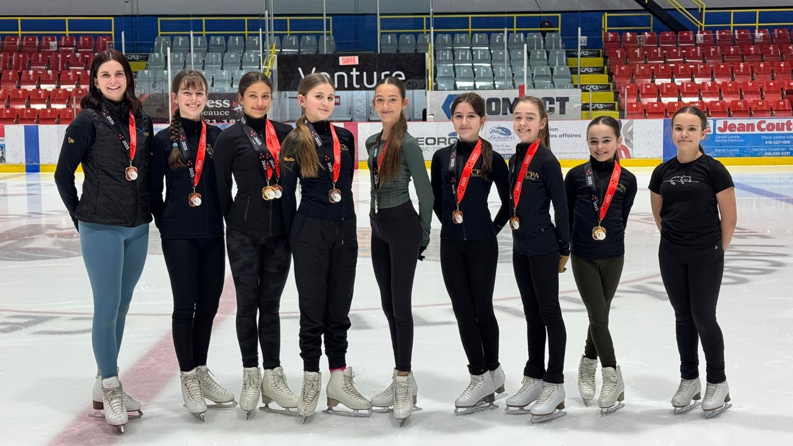 Patinage artistique: une dizaine de médailles pour le club de Saint-Georges