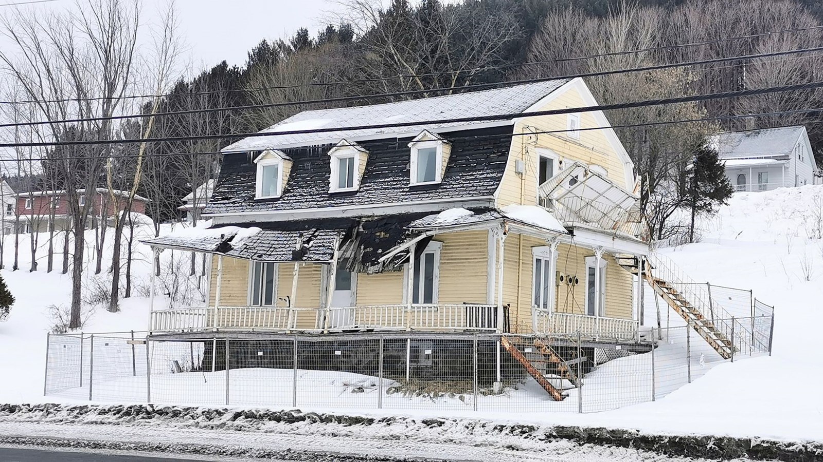 Maison délabrée à Beauceville: bientôt un nouveau propriétaire!