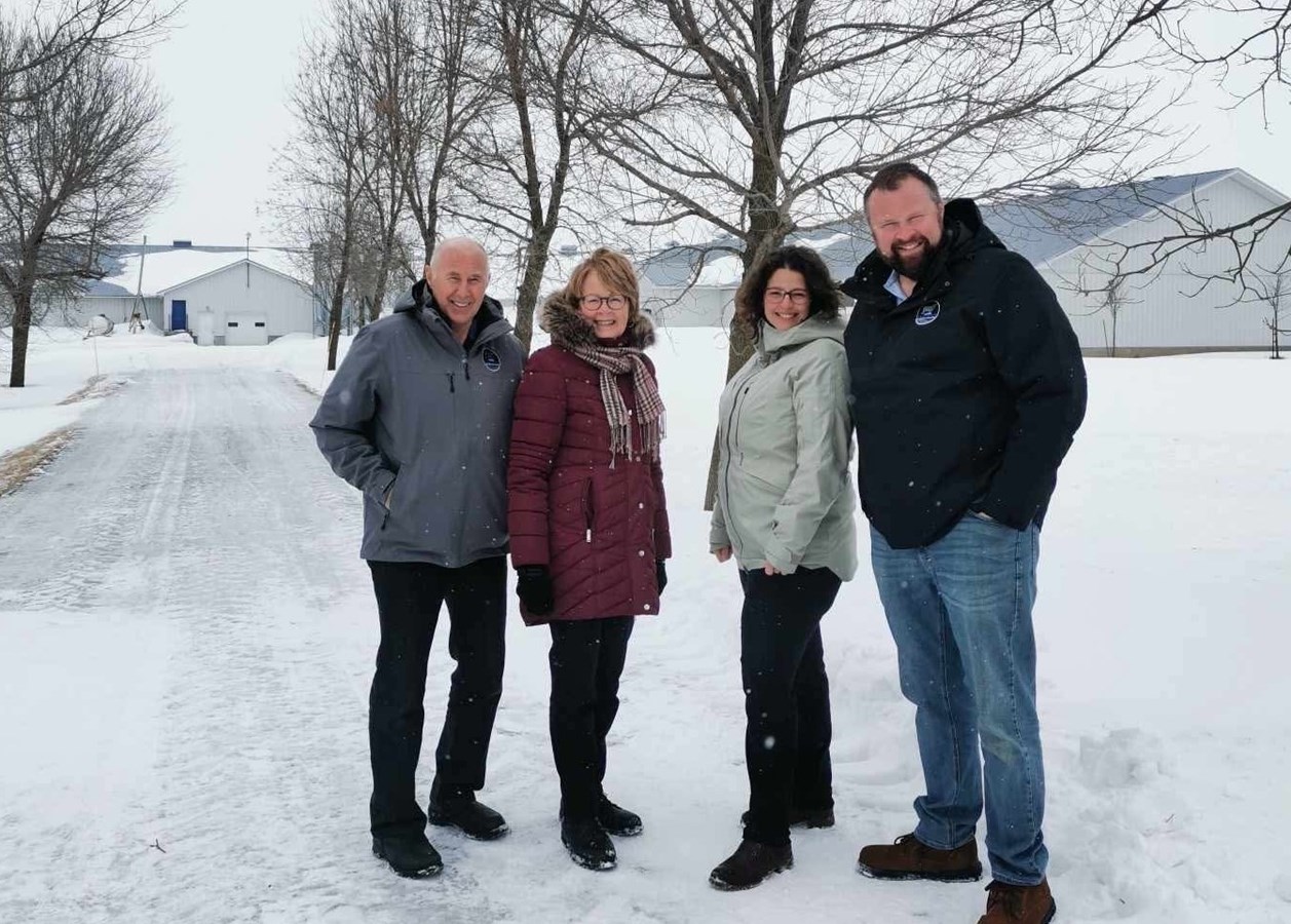 Saint-Isidore : la Ferme Deaunier Inc. remporte le prix Innoveau