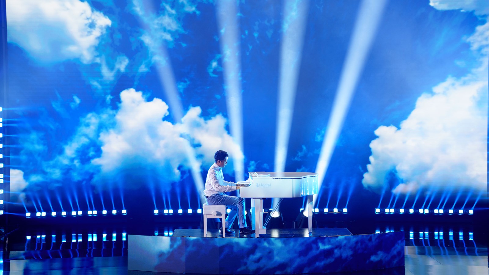 Nathan Loignon signe avec GSI Musique et prépare son premier album