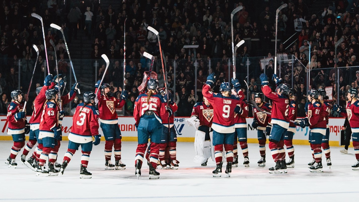 Marie-Philip Poulin et ses coéquipières s’inclinent en demi-finale