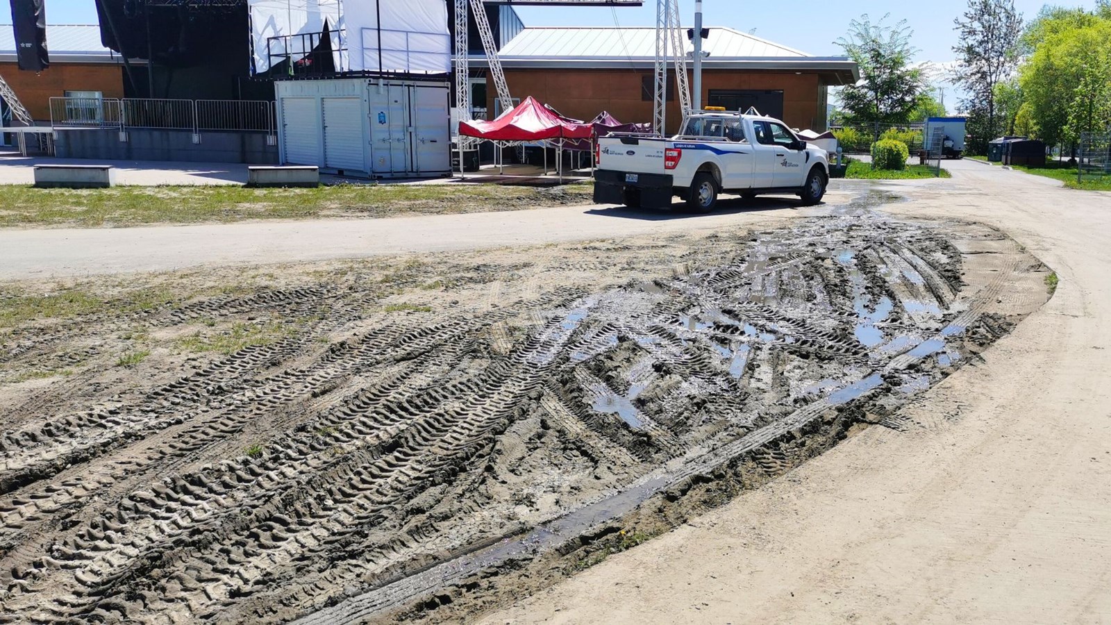 Espace Carpe Diem: il faudra trouver un remplacement à la surface gazonnée