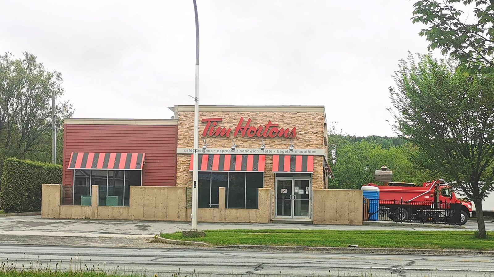 Tim Hortons à Beauceville: la date de réouverture n'est pas fixée