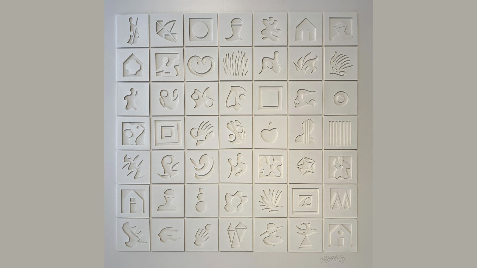 David Farsi expose «Décodé à dessein» au Marius B. Musée