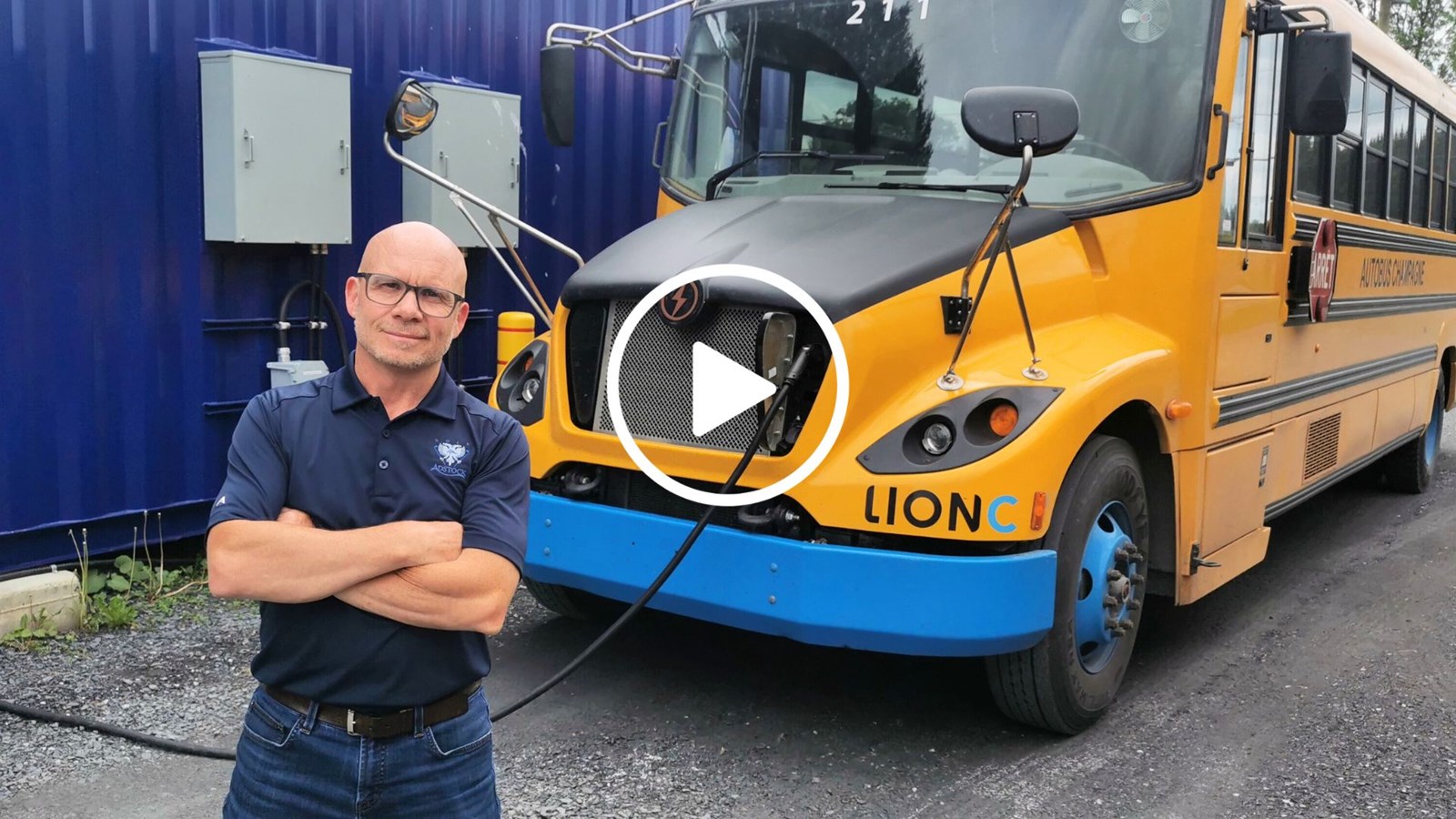 Autobus scolaires électriques: les transporteurs roulent à perte