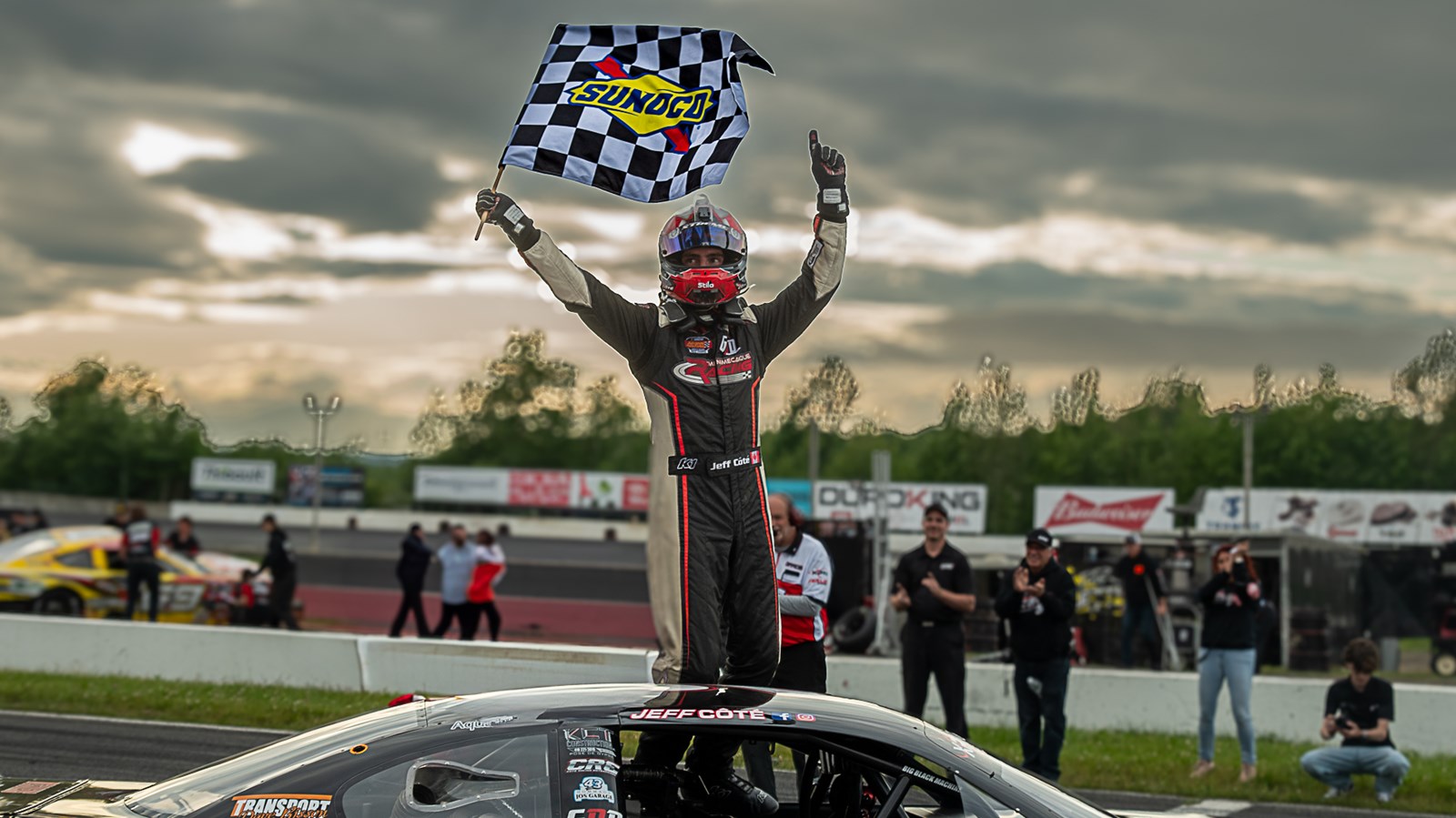 Jeff Côté triomphe au Tom Curley 150 de l’Autodrome Montmagny
