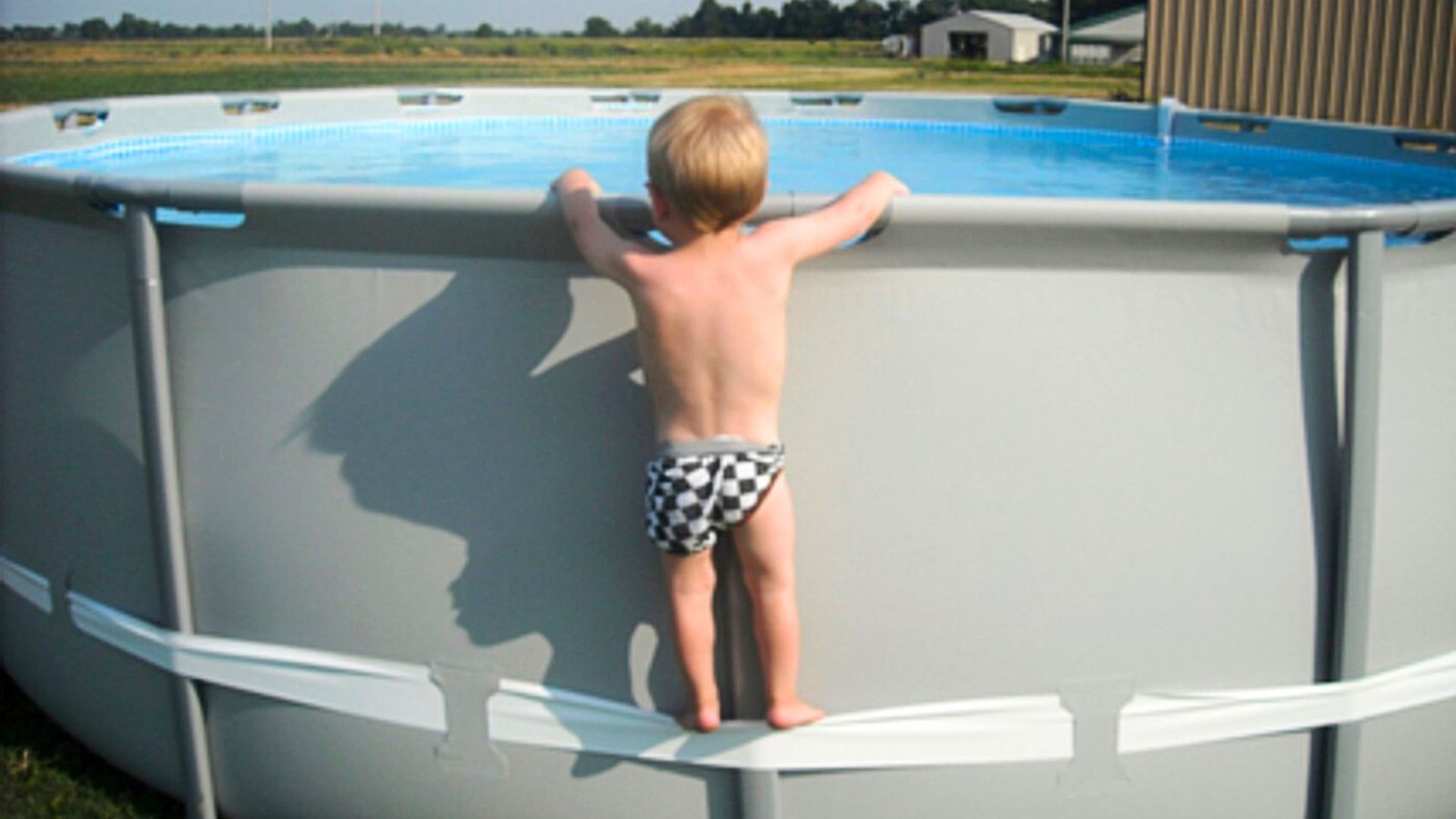 Plus de 5,2 millions de piscines font l’objet d’un rappel après neuf noyades