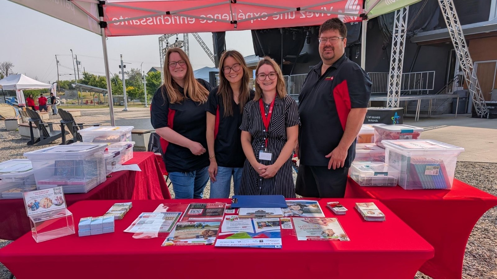 Le Salon du livre « La jeunesse s’invite aux plumes de chez nous » attire les foules