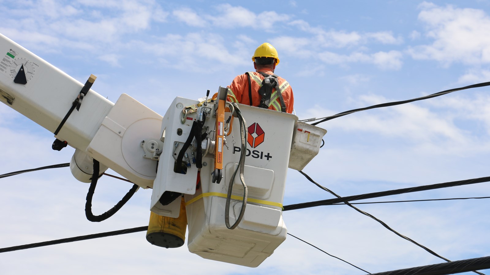 Une sortie de route entraine une panne de courant à Saint-Martin et Saint-René