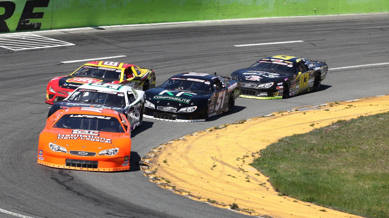 Les classements se resserrent à l'Autodrome Chaudière