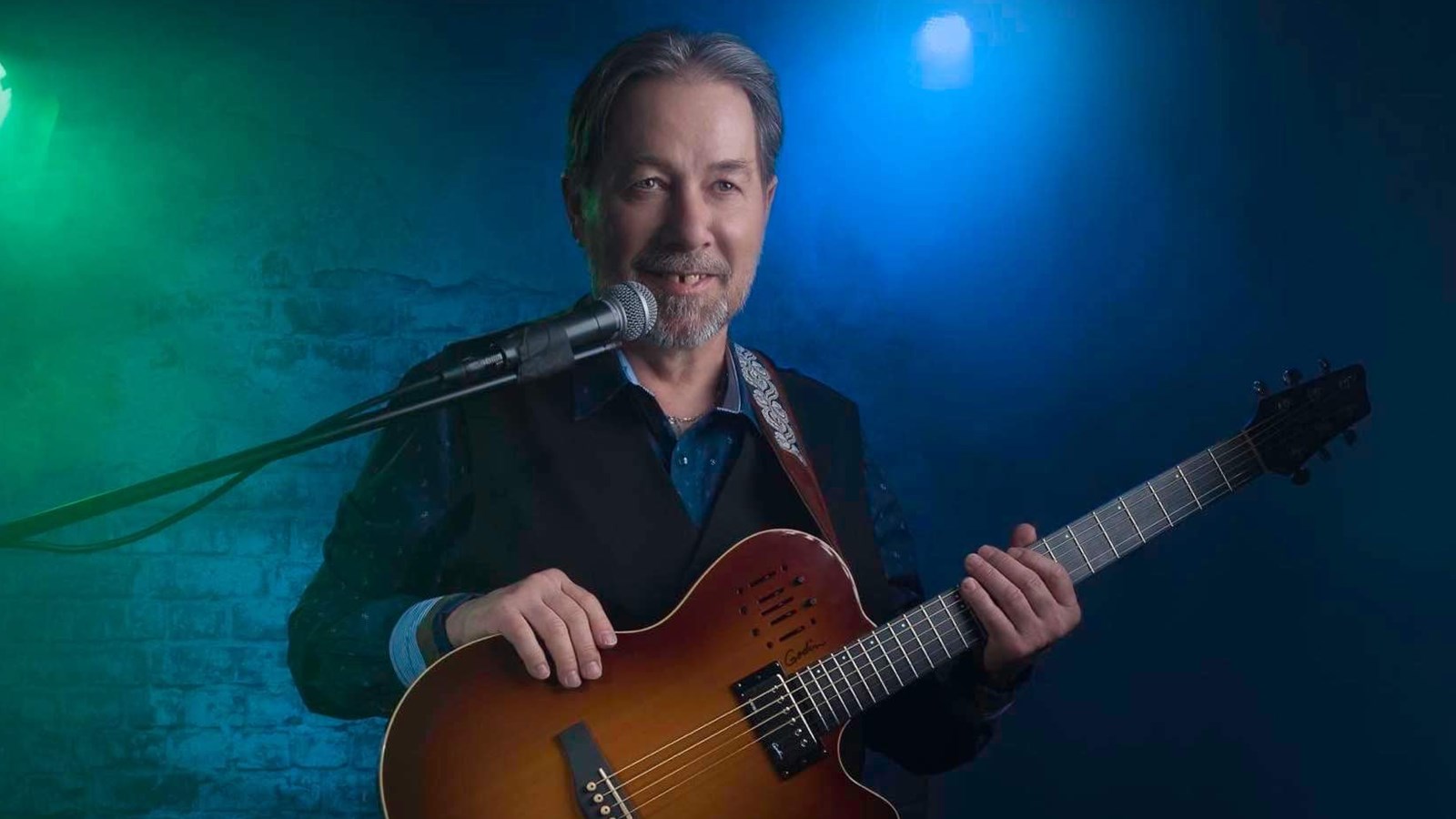 Michel Roy sort son micro-album Légendes d'amour