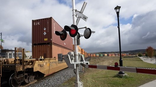 Le projet de voie de contournement à Lac-Mégantic passe à l'évaluation