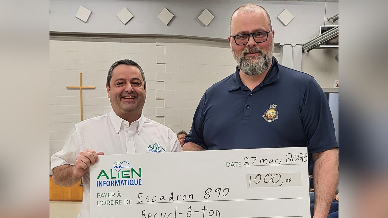 Don de 1 000 $ aux cadets de l'air