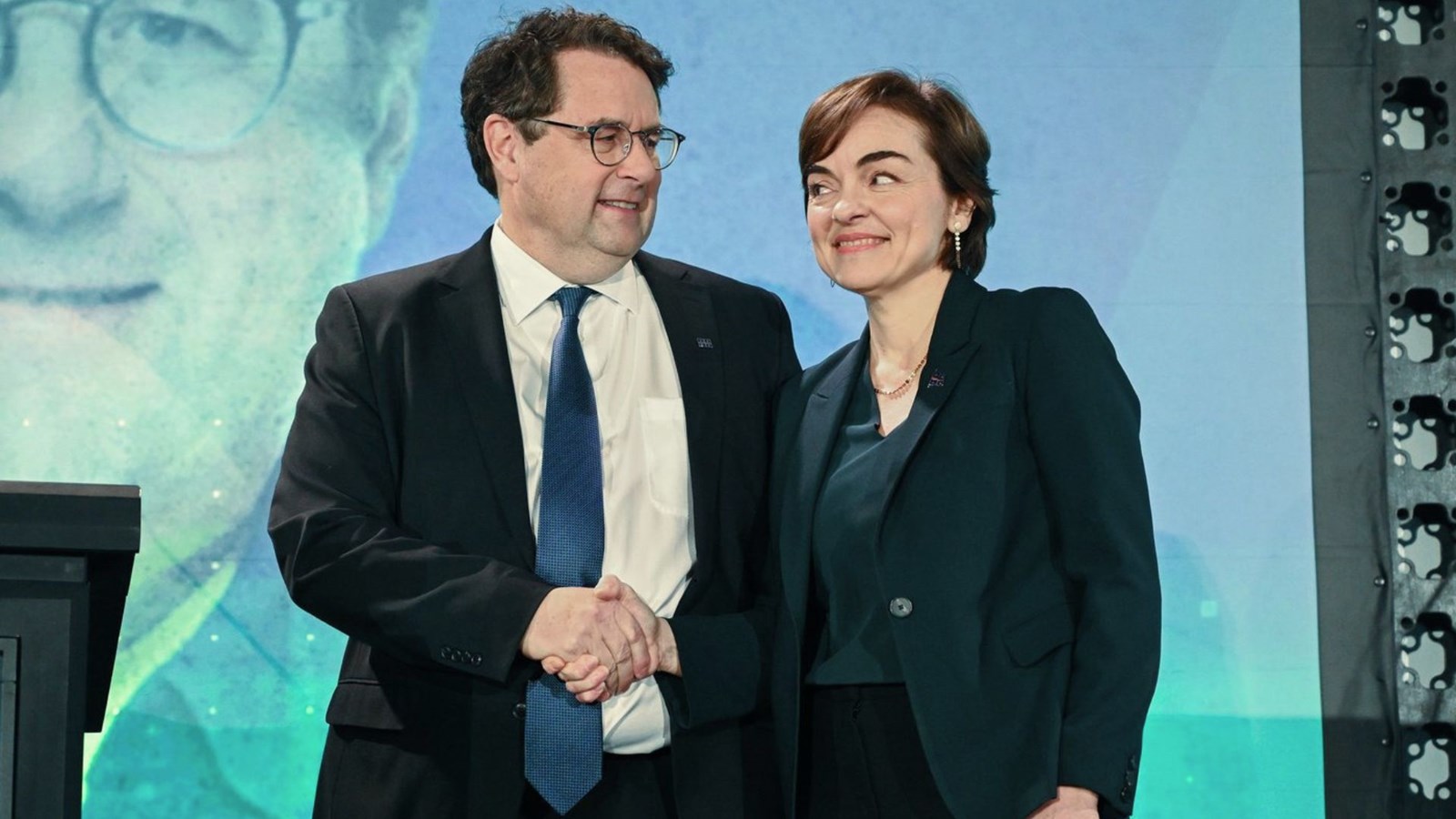 Les membres de la CAQ commencent à voter dès aujourd'hui