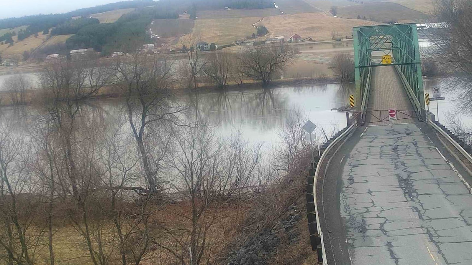 Fermeture du pont à Saint-Joseph-de-Beauce