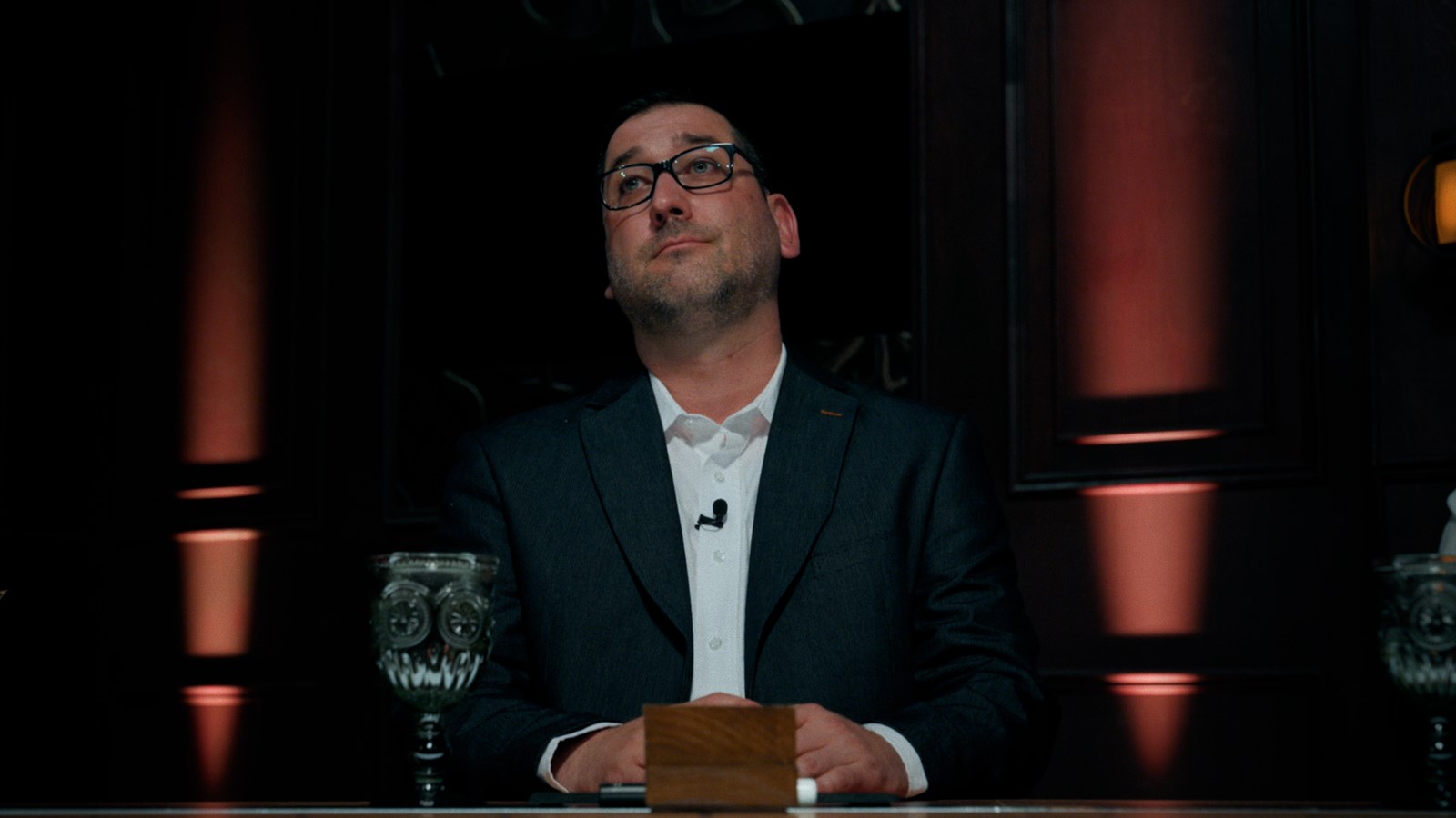 Les Traîtres: l'Abbé François Proulx se sent en danger