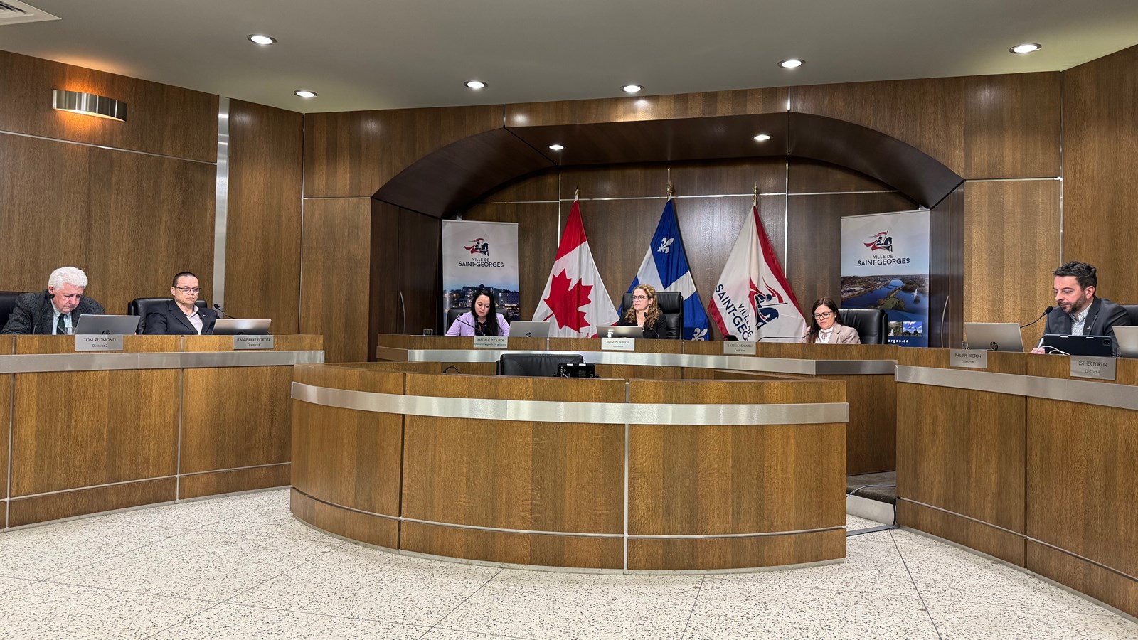 Le fluor de retour au menu du conseil de ville de Saint-Georges