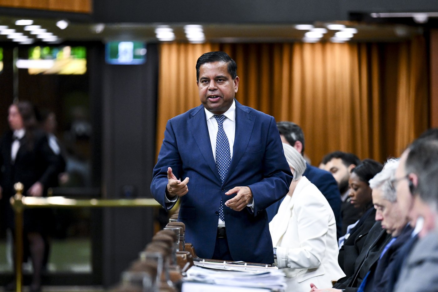 Accès légal: Ottawa modifiera son projet de loi C-22
