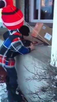 JUSTIN UN PIÈGE A LUTIN